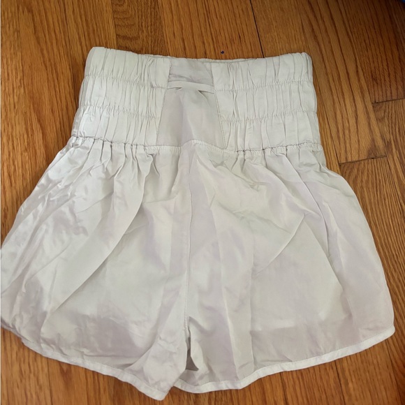 White Free People The Way Home Shorts - Picture 2 of 3